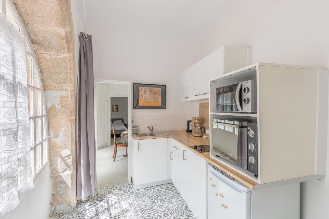 Cabana & Le Gite De La Tour - Proche Macon Nord Lugny Dış mekan fotoğraf